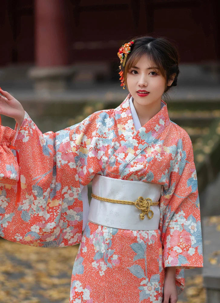 Kimono Japonais Fleuri Hanabira — Kyotari - vue 1